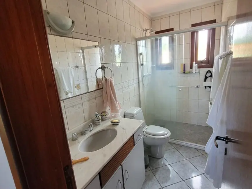 Foto 9 de Casa com 3 quartos à venda, 287m2 em Tristeza, Porto Alegre - RS