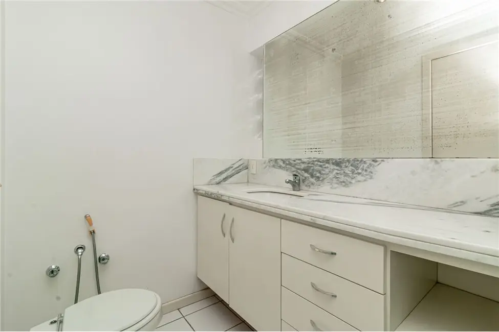 Foto 6 de Apartamento com 2 quartos à venda, 87m2 em Petrópolis, Porto Alegre - RS