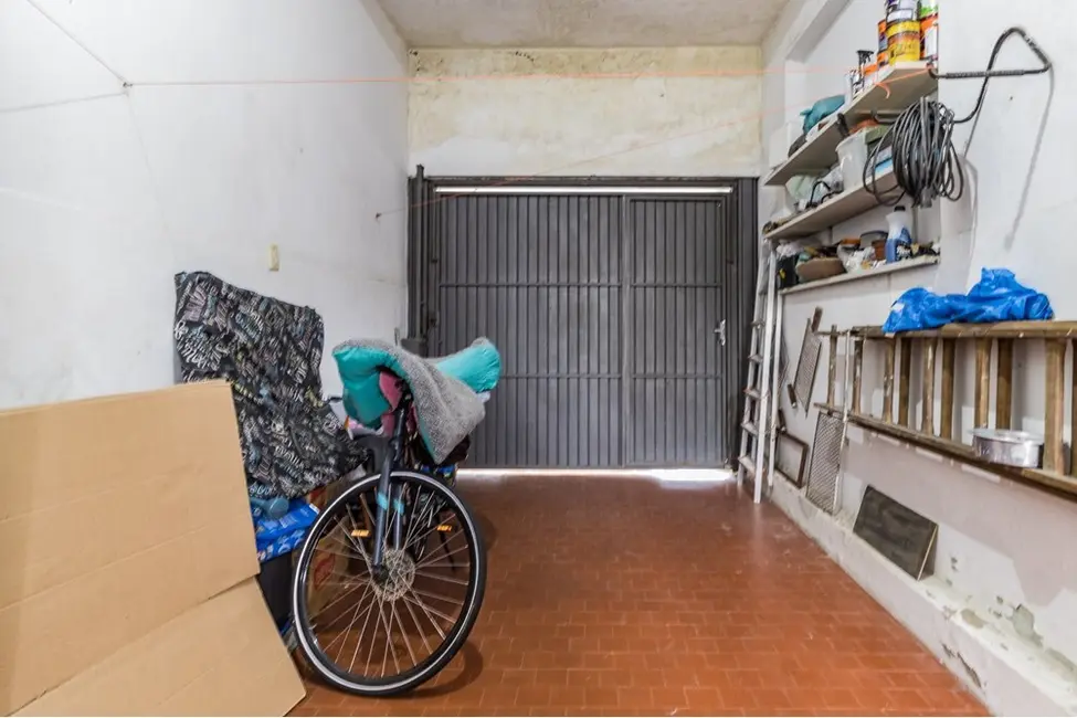 Casa com 3 quartos à venda, 200m2 em Santana, Porto Alegre - RS - imagem 5 Foto 5 de Casa com 3 quartos à venda, 200m2 em Santana, Porto Alegre - RS