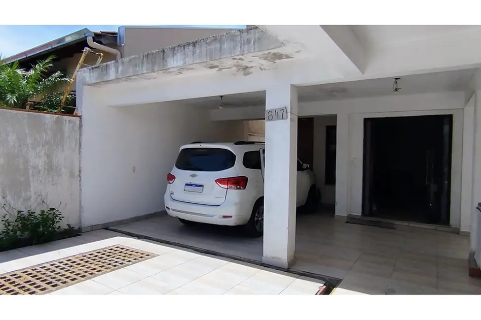 Casa com 3 quartos à venda, 193m2 em São José, Canoas - RS - imagem 7 Foto 7 de Casa com 3 quartos à venda, 193m2 em São José, Canoas - RS