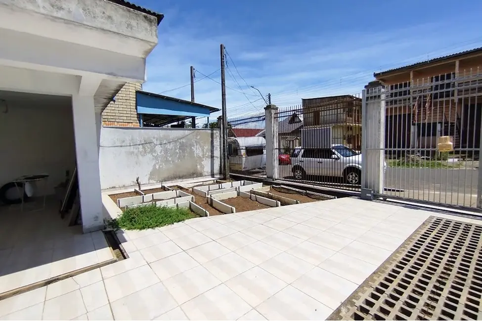 Casa com 3 quartos à venda, 193m2 em São José, Canoas - RS - imagem 6 Foto 6 de Casa com 3 quartos à venda, 193m2 em São José, Canoas - RS