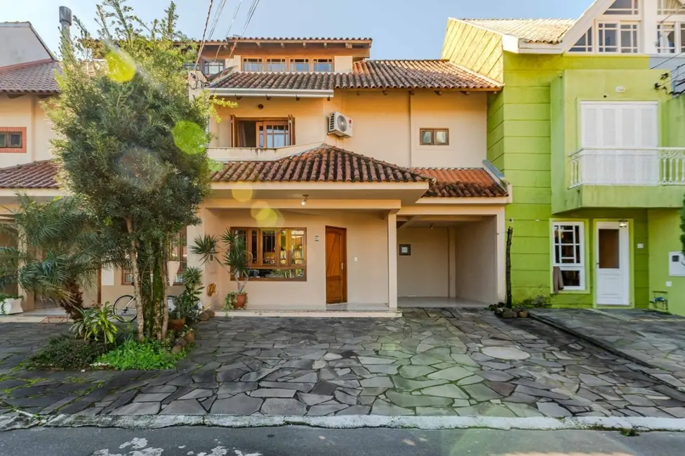 Foto 5 de Casa de Condomínio com 4 quartos à venda, 202m2 em Ipanema, Porto Alegre - RS