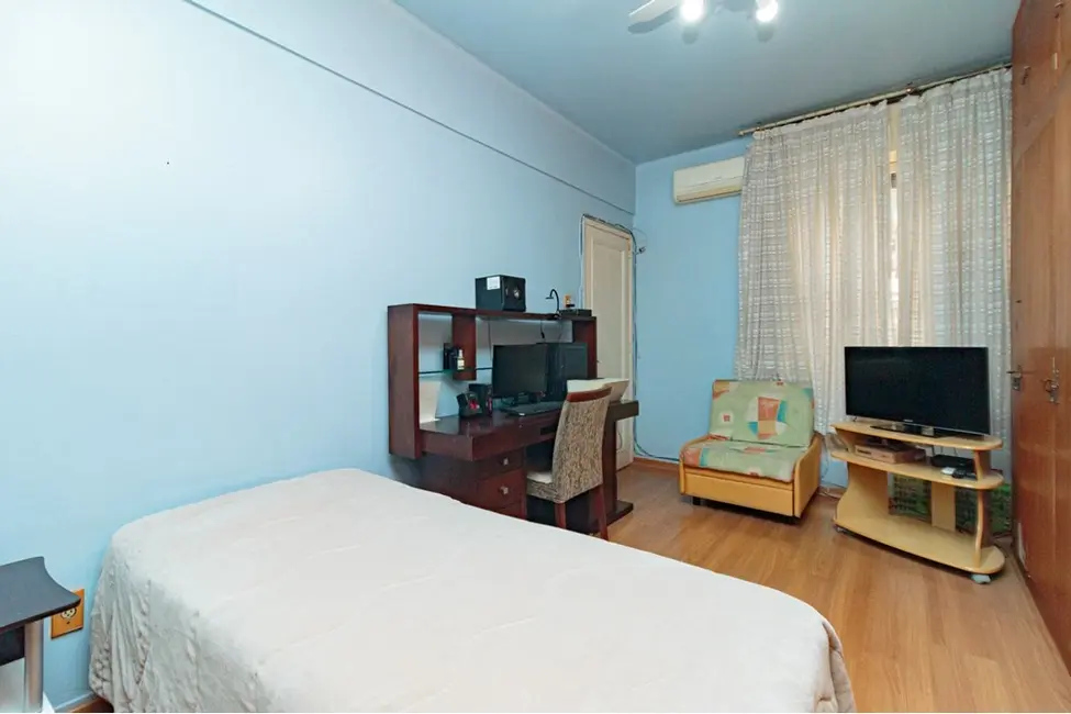 Foto 7 de Apartamento com 3 quartos à venda, 144m2 em Rio Branco, Porto Alegre - RS