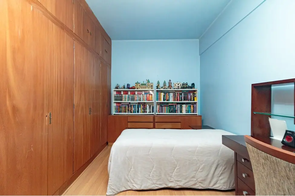 Foto 8 de Apartamento com 3 quartos à venda, 144m2 em Rio Branco, Porto Alegre - RS