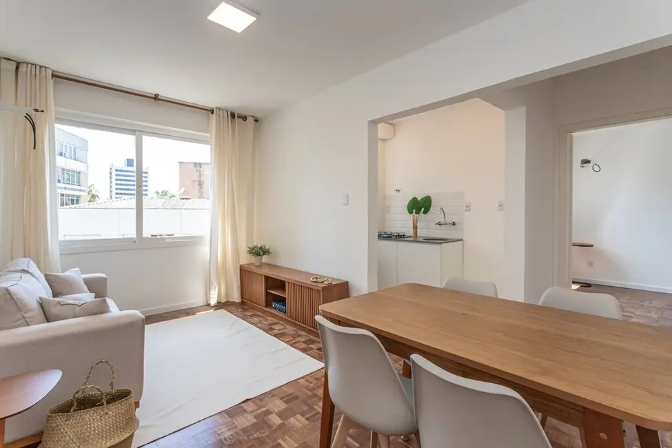 Foto 1 de Apartamento com 1 quarto à venda, 40m2 em Petrópolis, Porto Alegre - RS