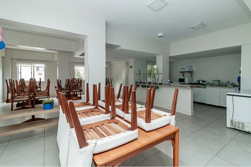 Foto 5 de Apartamento com 2 quartos à venda, 52m2 em Jardim Carvalho, Porto Alegre - RS