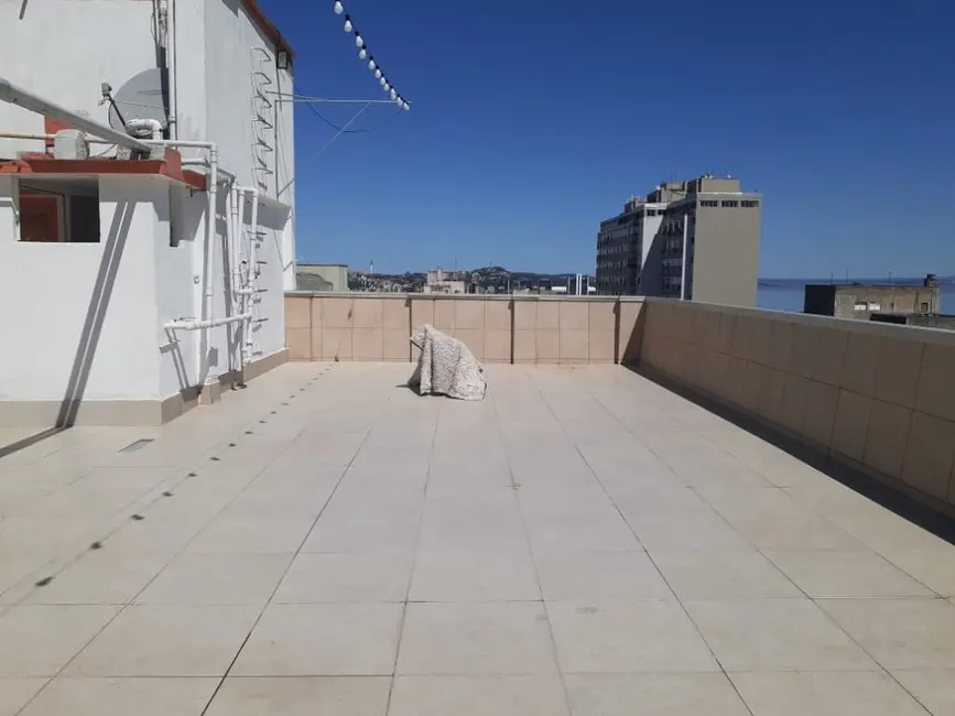 Apartamento com 1 quarto à venda, 34m2 em Centro Histórico, Porto Alegre - RS - imagem 7 Foto 7 de Apartamento com 1 quarto à venda, 34m2 em Centro Histórico, Porto Alegre - RS