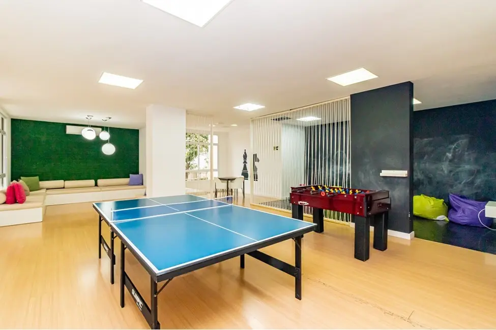 Foto 2 de Apartamento com 3 quartos à venda, 74m2 em Passo da Areia, Porto Alegre - RS