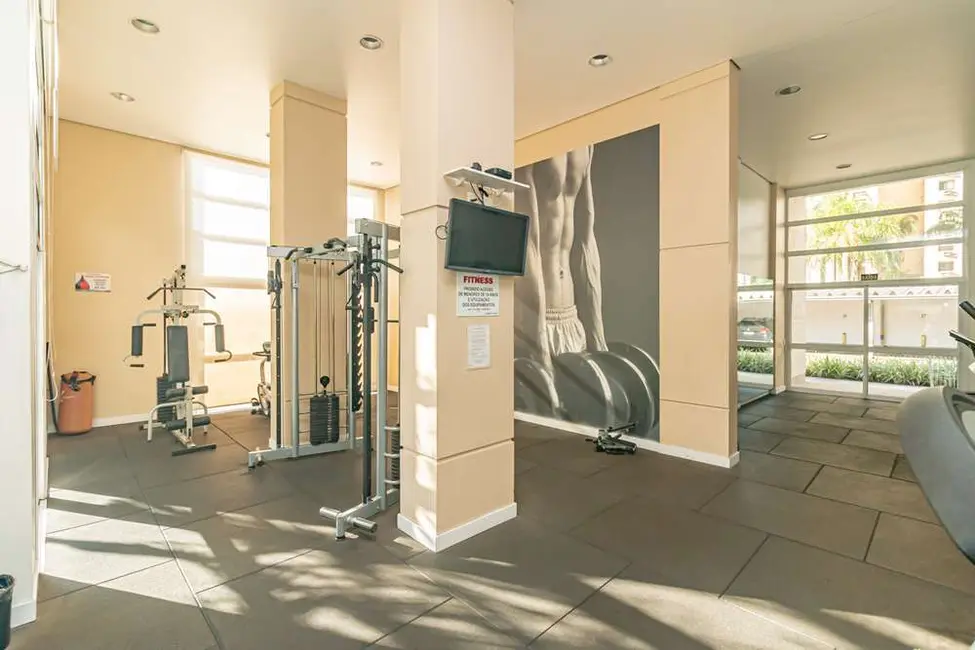 Foto 8 de Apartamento com 2 quartos à venda, 70m2 em Passo da Areia, Porto Alegre - RS