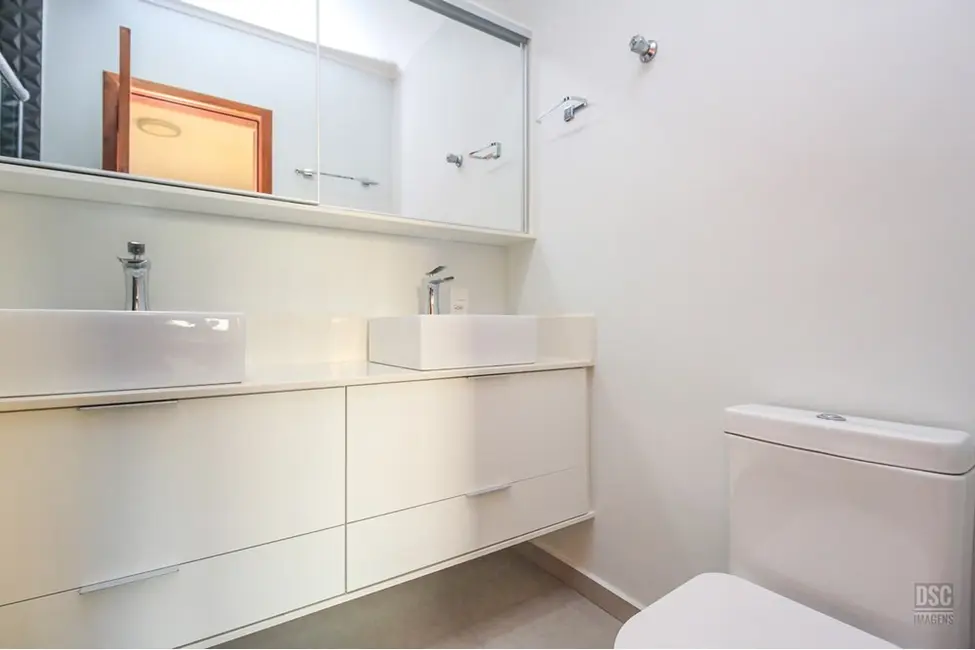 Cobertura com 3 quartos à venda, 169m2 em Tristeza, Porto Alegre - RS - imagem 6 Foto 6 de Cobertura com 3 quartos à venda, 169m2 em Tristeza, Porto Alegre - RS