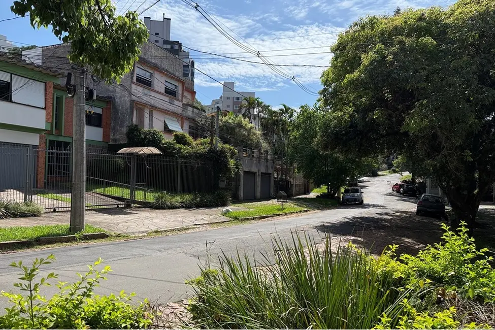 Foto 3 de Terreno / Lote à venda, 532m2 em Petrópolis, Porto Alegre - RS