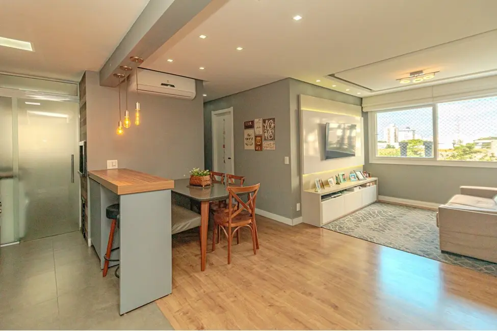 Foto 1 de Apartamento com 3 quartos à venda, 76m2 em São Sebastião, Porto Alegre - RS