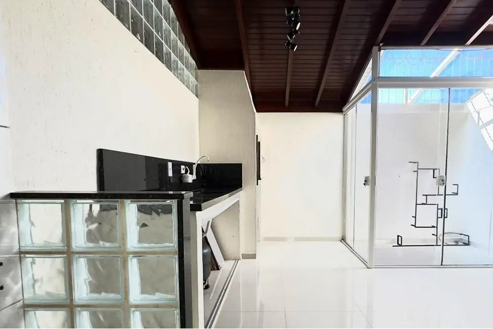 Casa com 3 quartos à venda, 73m2 em Sarandi, Porto Alegre - RS - imagem 6 Foto 6 de Casa com 3 quartos à venda, 73m2 em Sarandi, Porto Alegre - RS