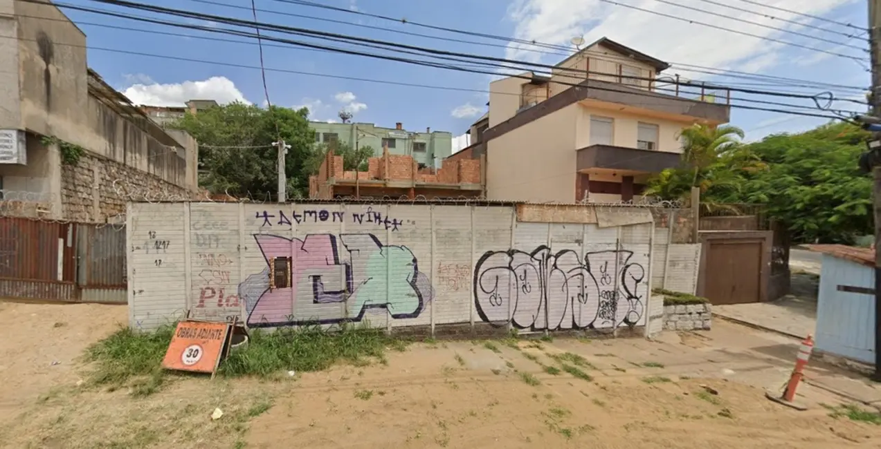 Foto 2 de Terreno / Lote à venda, 370m2 em Chácara das Pedras, Porto Alegre - RS