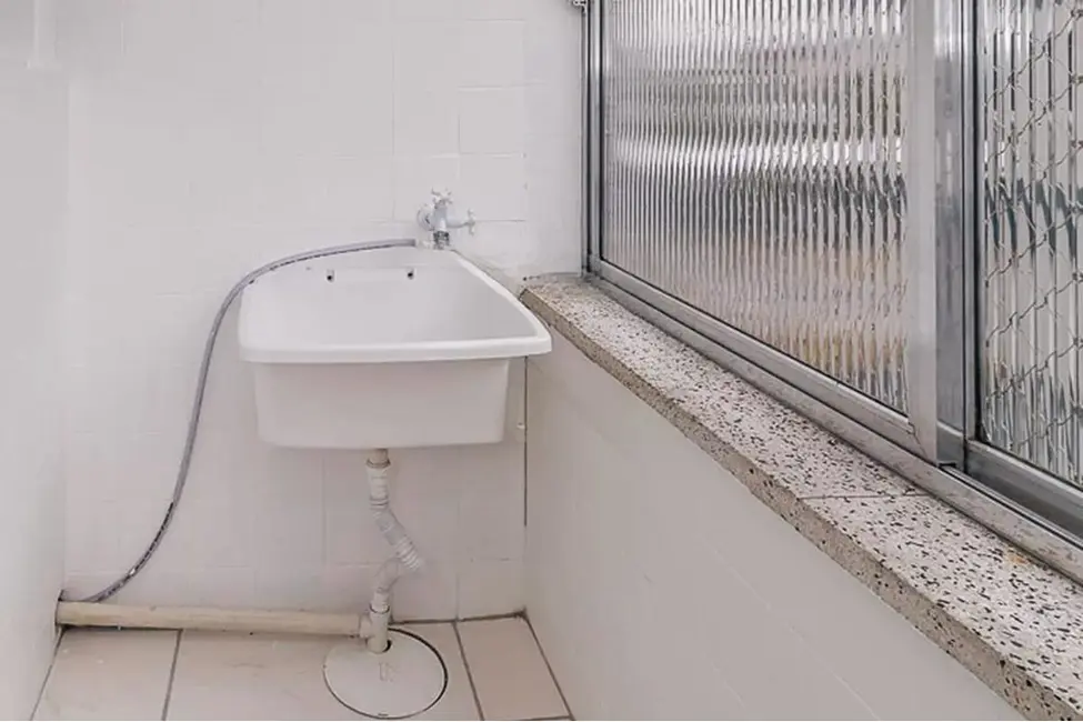 Foto 8 de Apartamento com 2 quartos à venda, 69m2 em Vila Ipiranga, Porto Alegre - RS