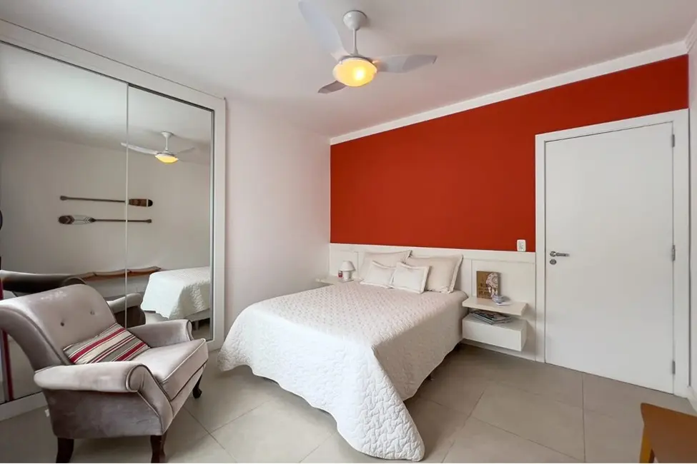 Casa de Condomínio com 5 quartos à venda, 413m2 em Xangri-lá - RS - imagem 9 Foto 9 de Casa de Condomínio com 5 quartos à venda, 413m2 em Xangri-lá - RS