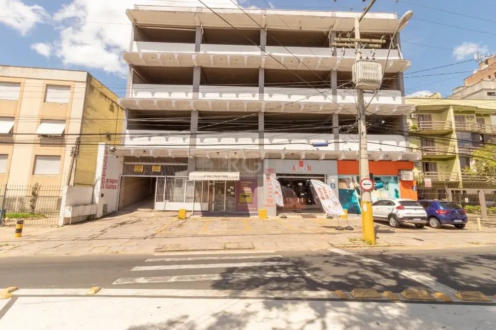 Foto 1 de Prédio Inteiro à venda, 1700m2 em Jardim Lindóia, Porto Alegre - RS