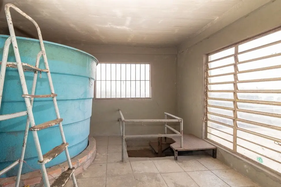 Foto 7 de Prédio Inteiro à venda, 1700m2 em Jardim Lindóia, Porto Alegre - RS