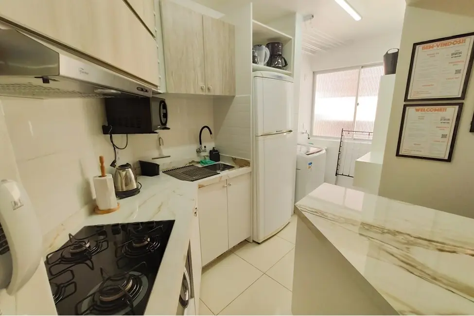 Foto 5 de Apartamento com 2 quartos à venda, 65m2 em Canasvieiras, Florianopolis - SC