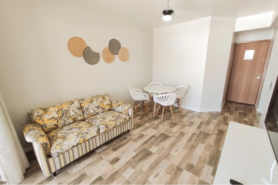 Foto 3 de Apartamento com 2 quartos à venda, 65m2 em Canasvieiras, Florianopolis - SC