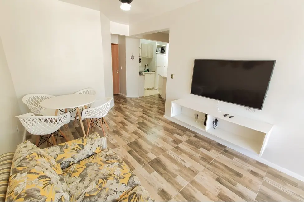 Foto 2 de Apartamento com 2 quartos à venda, 65m2 em Canasvieiras, Florianopolis - SC