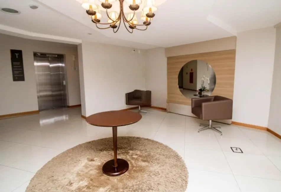 Foto 6 de Apartamento com 3 quartos à venda, 83m2 em Vila Ipiranga, Porto Alegre - RS