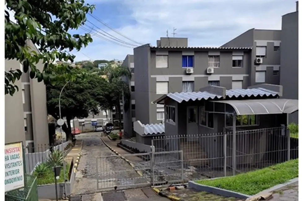 Foto 1 de Apartamento com 1 quarto à venda, 42m2 em Jardim Carvalho, Porto Alegre - RS