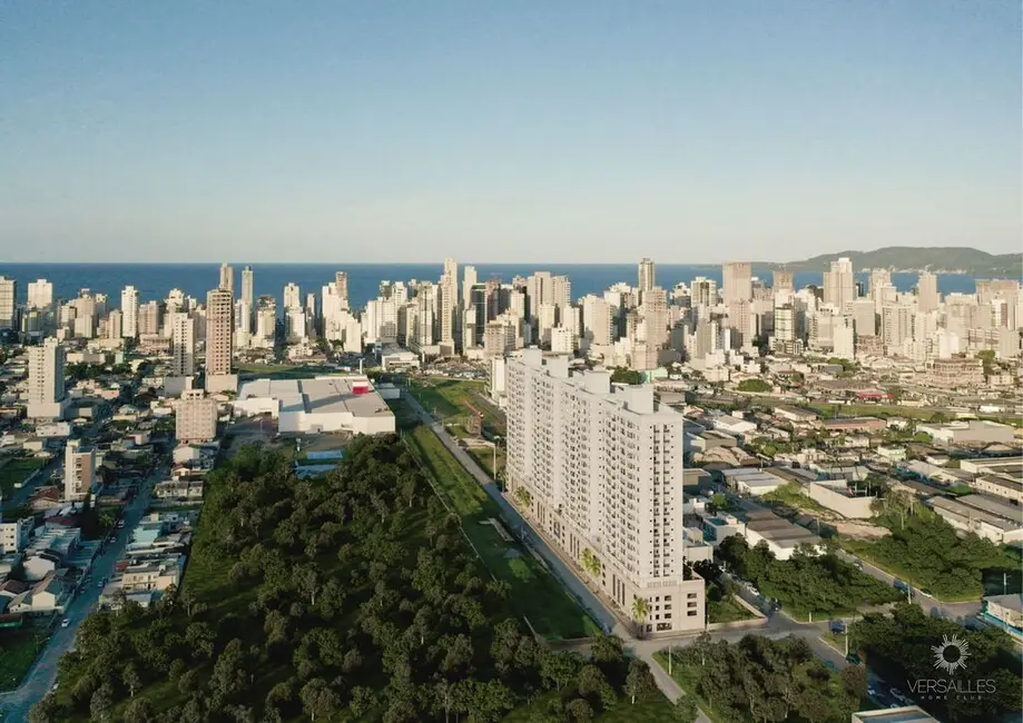 Foto 2 de Apartamento com 3 quartos à venda, 69m2 em Itapema - SC