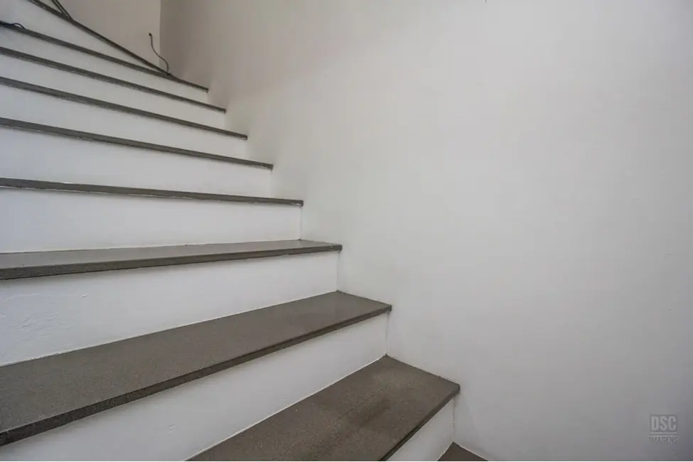 Casa com 4 quartos à venda, 201m2 em Espírito Santo, Porto Alegre - RS - imagem 9 Foto 9 de Casa com 4 quartos à venda, 201m2 em Espírito Santo, Porto Alegre - RS