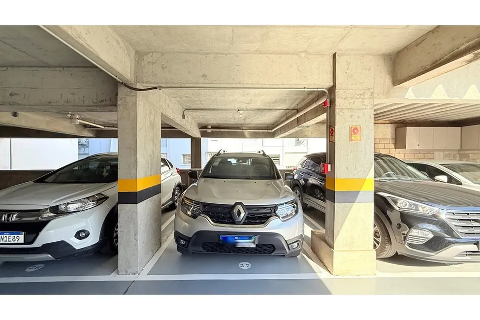 Apartamento com 2 quartos à venda, 70m2 em Menino Deus, Porto Alegre - RS - imagem 9 Foto 9 de Apartamento com 2 quartos à venda, 70m2 em Menino Deus, Porto Alegre - RS