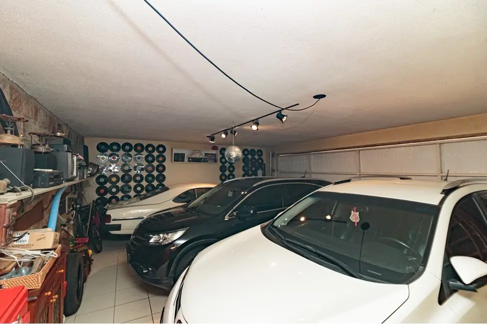 Casa de Condomínio com 3 quartos à venda, 298m2 em Taruma, Viamao - RS - imagem 8 Foto 8 de Casa de Condomínio com 3 quartos à venda, 298m2 em Taruma, Viamao - RS