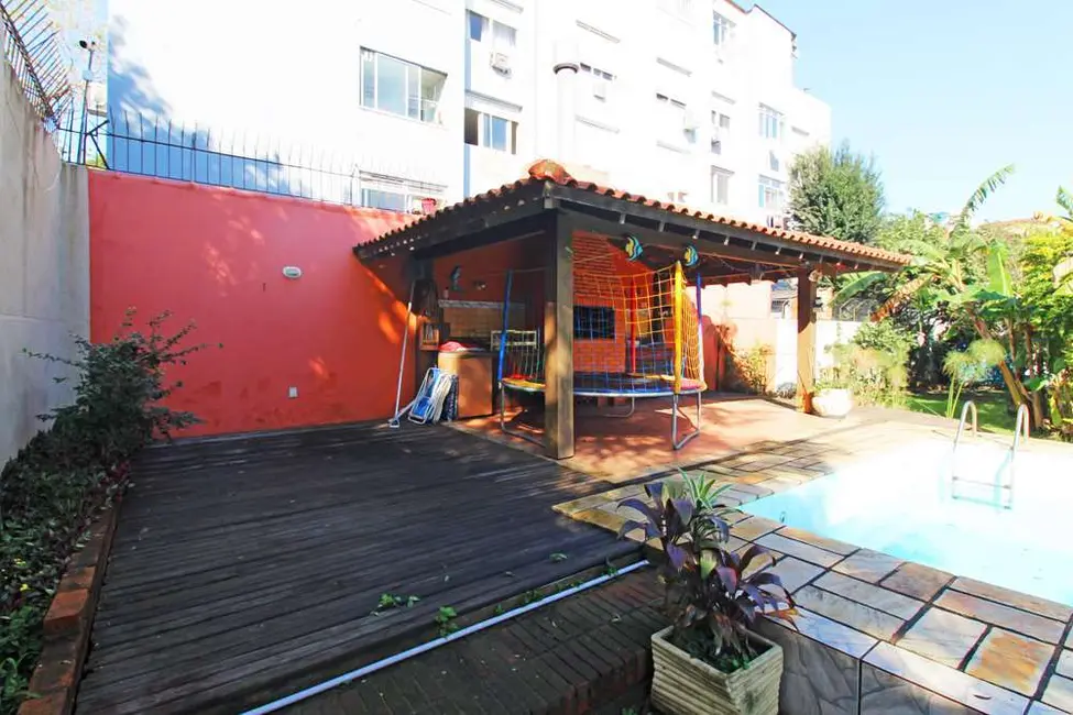 Casa com 4 quartos à venda, 458m2 em Partenon, Porto Alegre - RS - imagem 7 Foto 7 de Casa com 4 quartos à venda, 458m2 em Partenon, Porto Alegre - RS