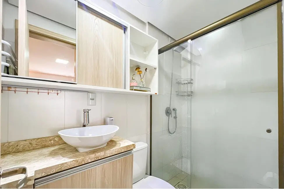 Apartamento com 2 quartos à venda, 58m2 em Igara, Canoas - RS - imagem 5 Foto 5 de Apartamento com 2 quartos à venda, 58m2 em Igara, Canoas - RS