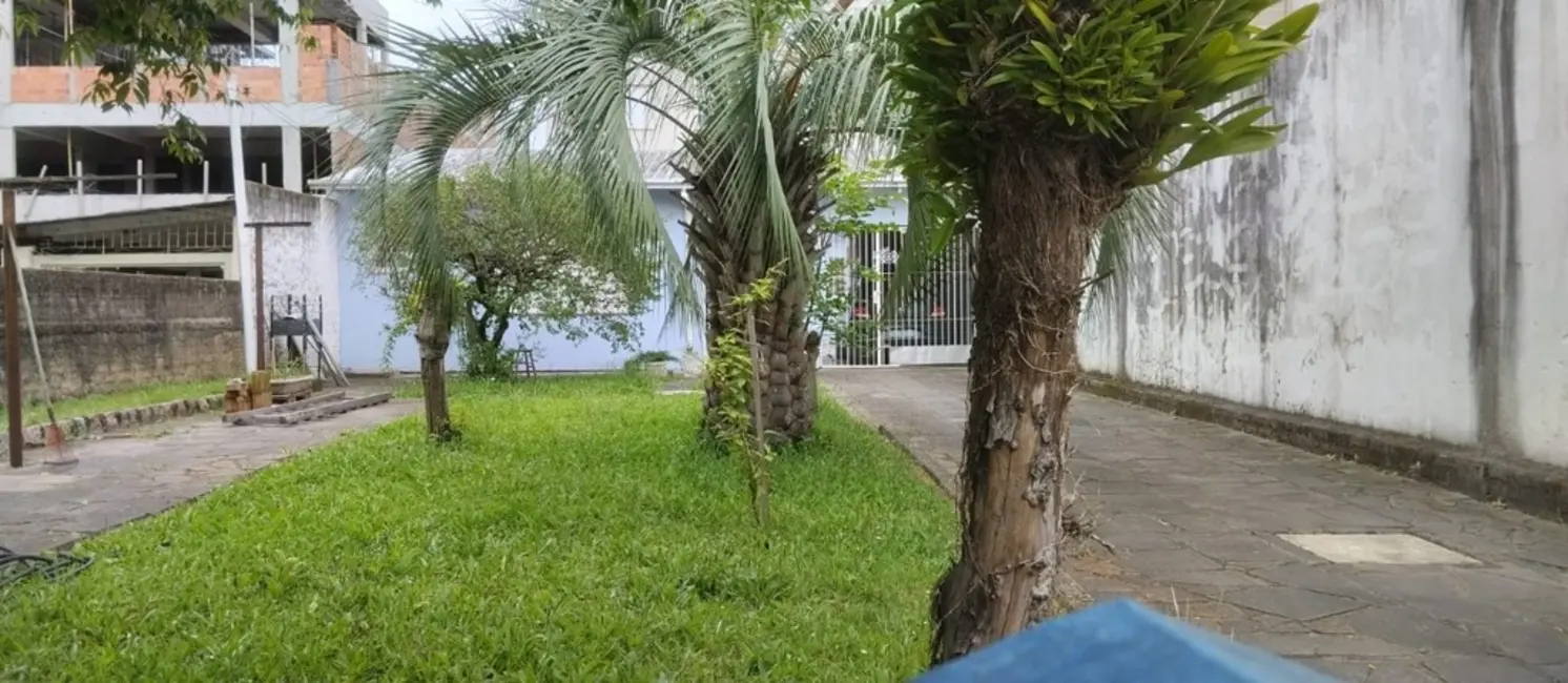 Foto 1 de Casa com 2 quartos à venda, 78m2 em Vila Ipiranga, Porto Alegre - RS
