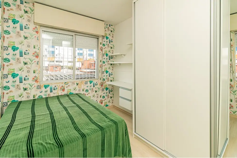 Foto 6 de Apartamento com 1 quarto à venda, 42m2 em Santana, Porto Alegre - RS