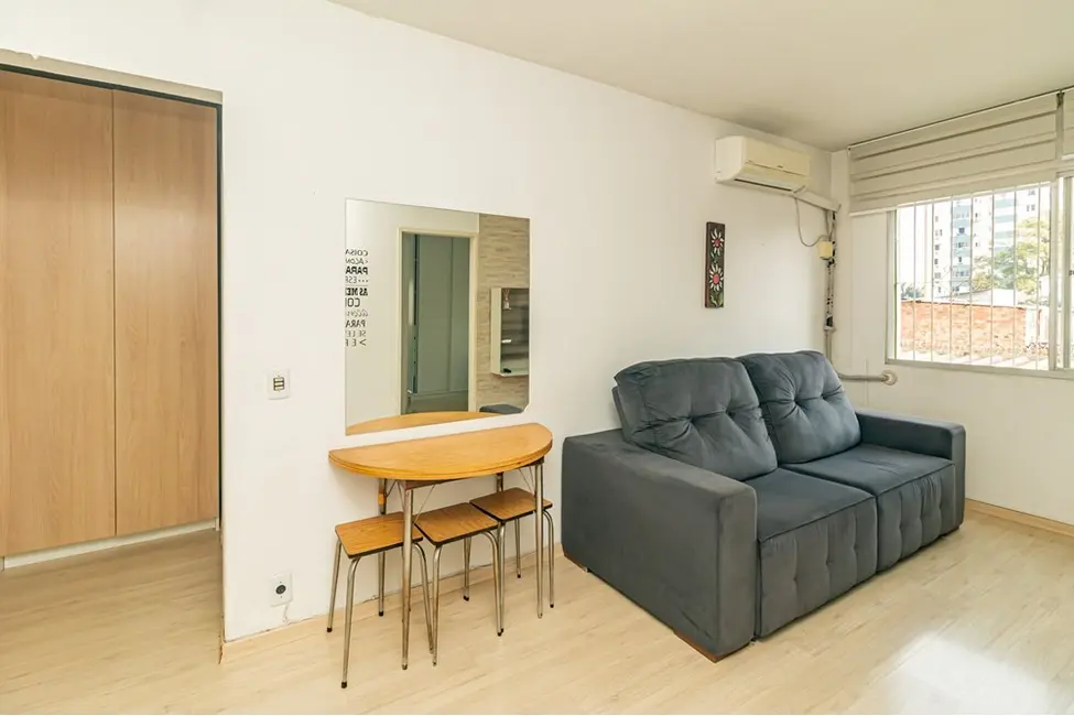 Foto 4 de Apartamento com 1 quarto à venda, 42m2 em Santana, Porto Alegre - RS