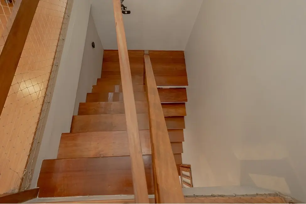 Casa com 3 quartos à venda, 187m2 em Espírito Santo, Porto Alegre - RS - imagem 5 Foto 5 de Casa com 3 quartos à venda, 187m2 em Espírito Santo, Porto Alegre - RS