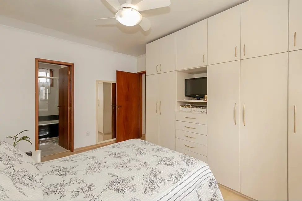 Foto 4 de Cobertura com 3 quartos à venda, 198m2 em Jardim Lindóia, Porto Alegre - RS