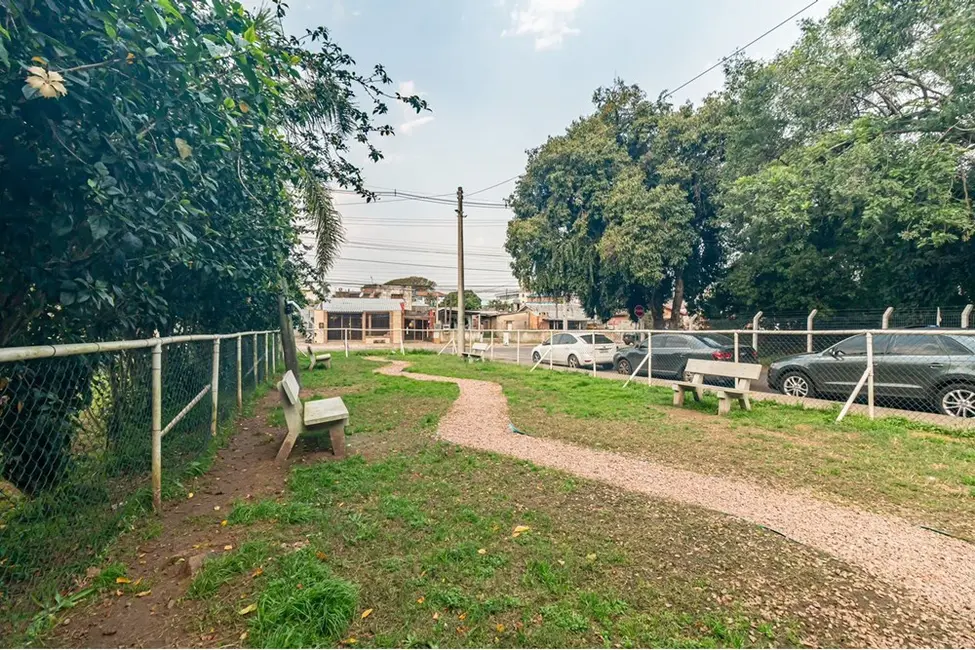 Apartamento com 2 quartos à venda, 45m2 em Rubem Berta, Porto Alegre - RS - imagem 6 Foto 6 de Apartamento com 2 quartos à venda, 45m2 em Rubem Berta, Porto Alegre - RS