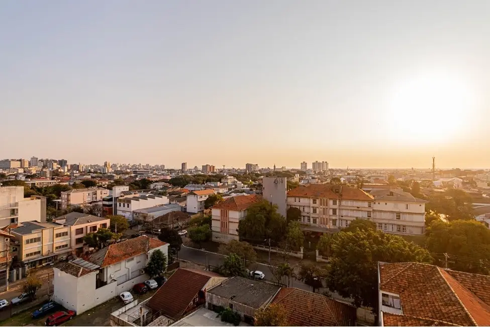 Apartamento com 2 quartos à venda, 79m2 em São Geraldo, Porto Alegre - RS - imagem 4 Foto 4 de Apartamento com 2 quartos à venda, 79m2 em São Geraldo, Porto Alegre - RS