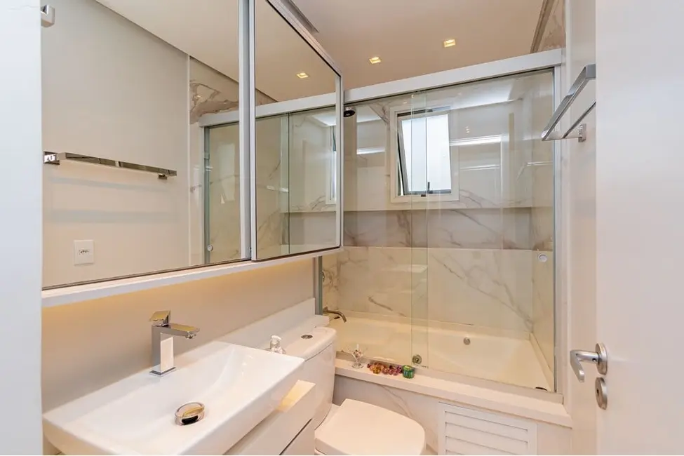 Apartamento com 2 quartos à venda, 79m2 em São Geraldo, Porto Alegre - RS - imagem 7 Foto 7 de Apartamento com 2 quartos à venda, 79m2 em São Geraldo, Porto Alegre - RS