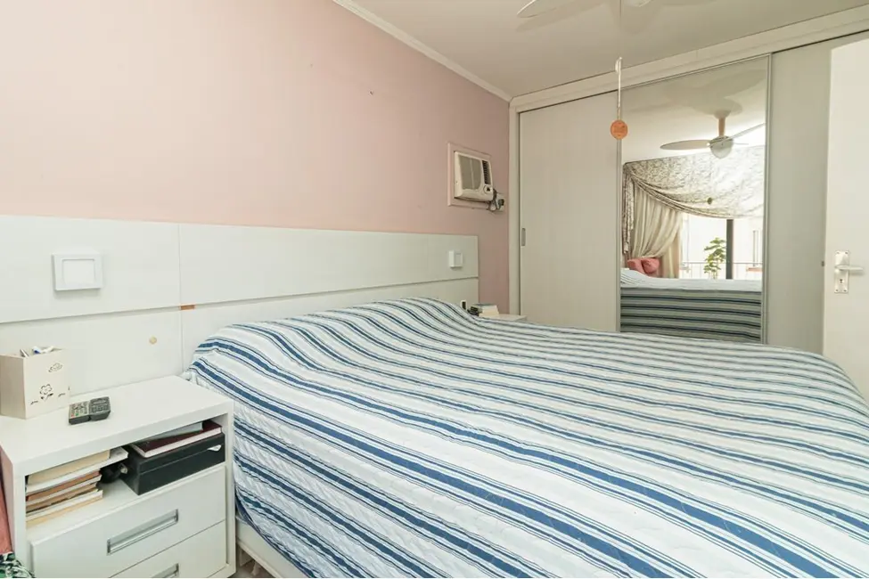 Foto 7 de Apartamento com 2 quartos à venda, 75m2 em São Geraldo, Porto Alegre - RS