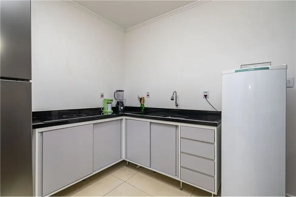 Foto 3 de Apartamento com 3 quartos à venda, 91m2 em Floresta, Porto Alegre - RS