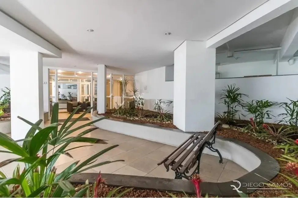 Apartamento com 3 quartos à venda, 90m2 em Menino Deus, Porto Alegre - RS - imagem 3 Foto 3 de Apartamento com 3 quartos à venda, 90m2 em Menino Deus, Porto Alegre - RS