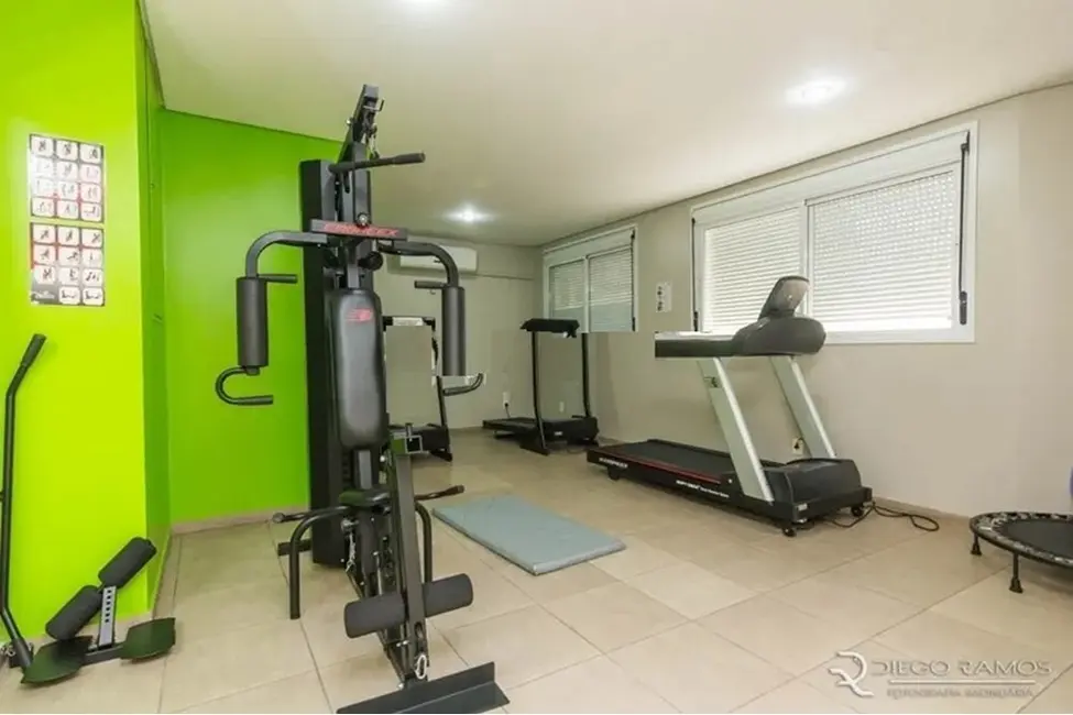 Apartamento com 3 quartos à venda, 90m2 em Menino Deus, Porto Alegre - RS - imagem 9 Foto 9 de Apartamento com 3 quartos à venda, 90m2 em Menino Deus, Porto Alegre - RS