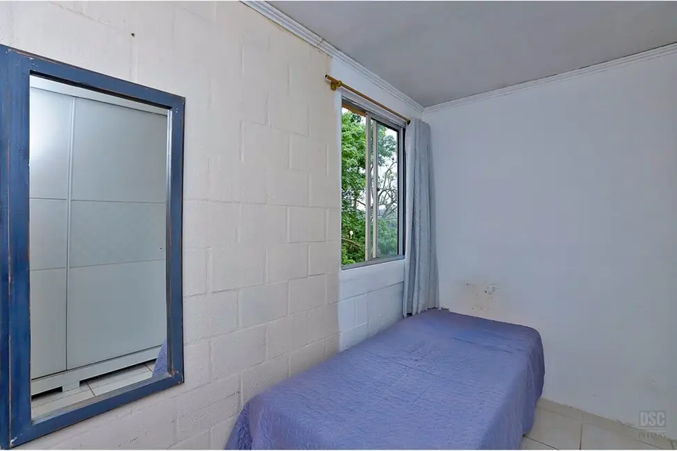 Foto 2 de Apartamento com 2 quartos à venda, 36m2 em Vila Nova, Porto Alegre - RS