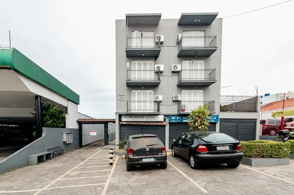 Apartamento com 2 quartos à venda, 74m2 em Vila Ipiranga, Porto Alegre - RS - imagem 3 Foto 3 de Apartamento com 2 quartos à venda, 74m2 em Vila Ipiranga, Porto Alegre - RS