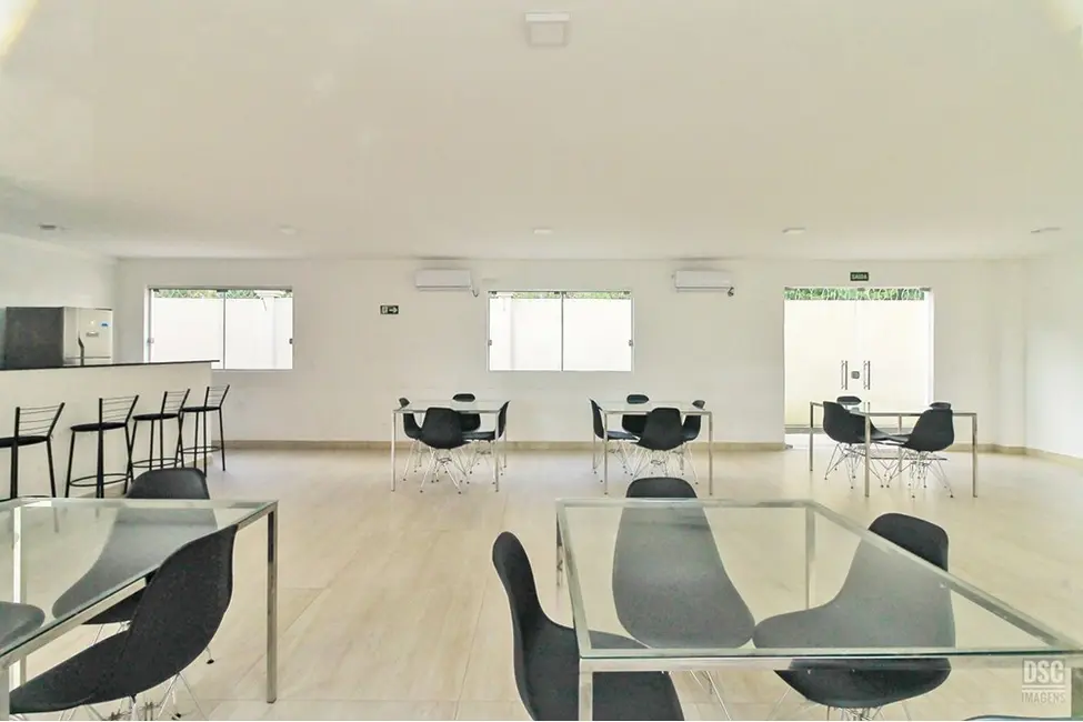 Foto 3 de Apartamento com 2 quartos à venda, 40m2 em Restinga, Porto Alegre - RS