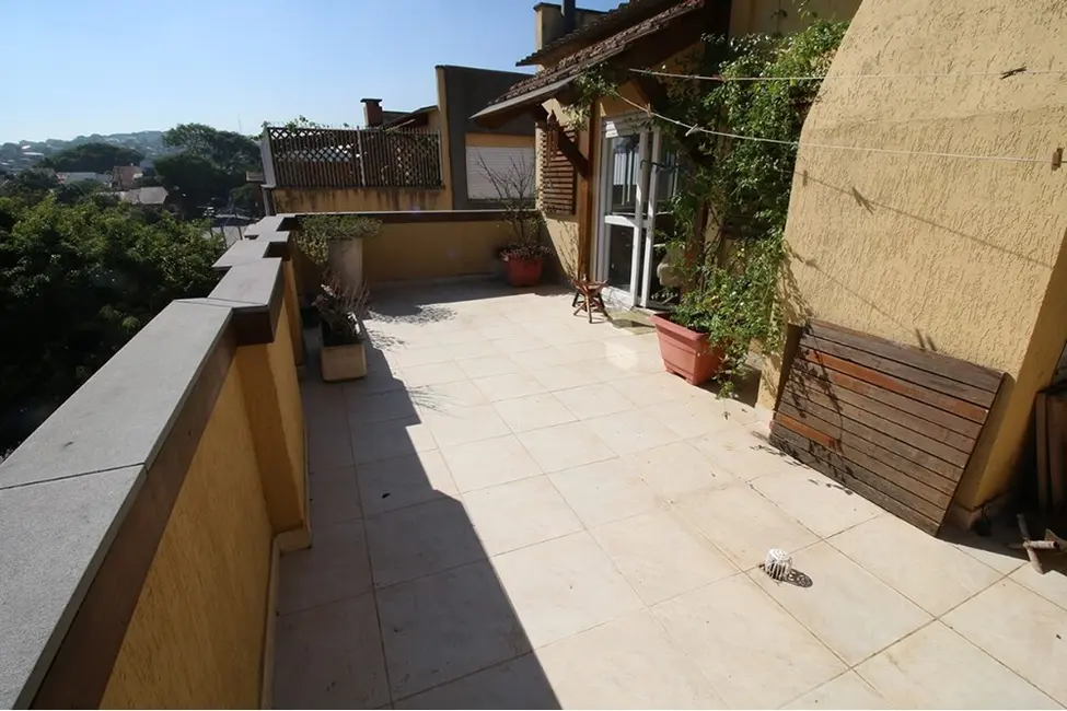 Cobertura com 2 quartos à venda, 114m2 em Nonoai, Porto Alegre - RS - imagem 8 Foto 8 de Cobertura com 2 quartos à venda, 114m2 em Nonoai, Porto Alegre - RS