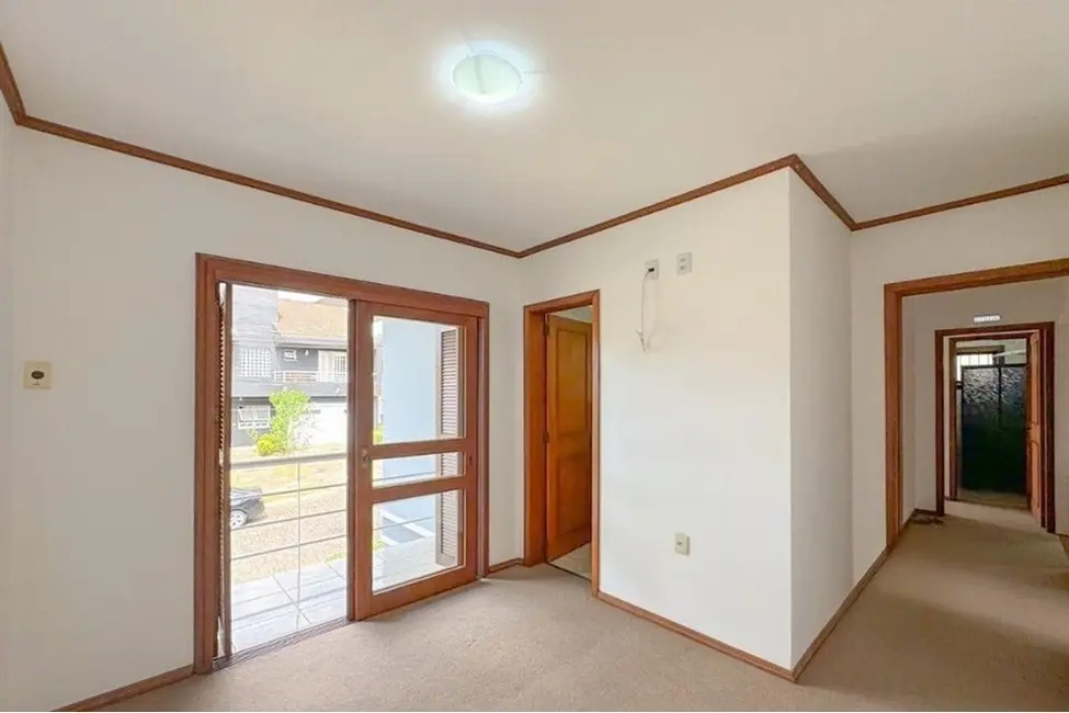 Foto 2 de Casa com 4 quartos à venda, 435m2 em Lomba do Pinheiro, Porto Alegre - RS